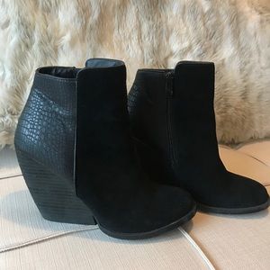 Very Volatile Suede Wedge